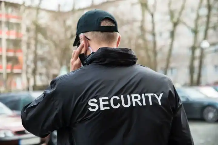 Ilustrasi izin satpam atau security dan pengurusan surat izin operasional bagi usaha jasa pengamanan sio bujp kendal